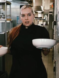 Bosomed Chef Cubbi Thompson Sucks BBC And Gets Banged In The Kitchen