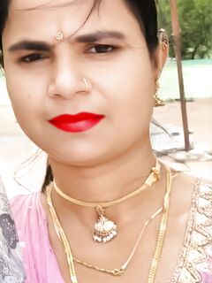 Divya very hot bhabhi