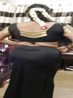 Tamil wife hot photo