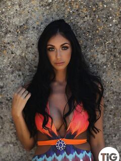 Anya Leigh Shooting In Her Sexy Swimsuit