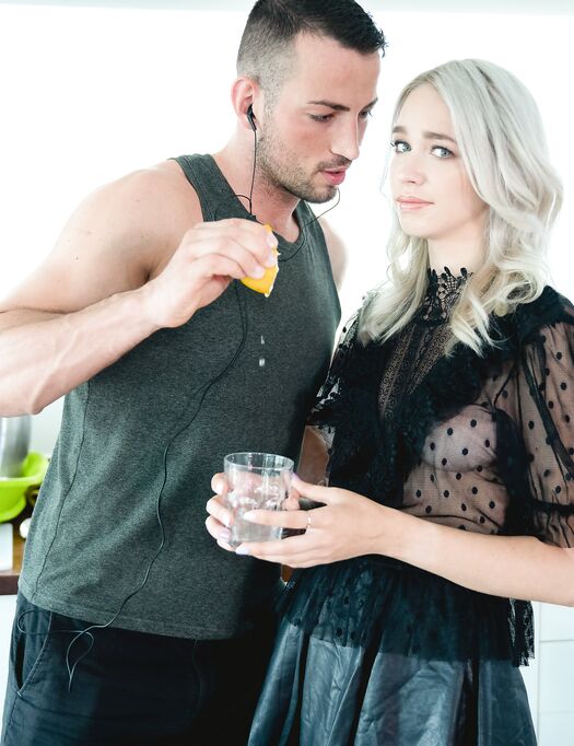 Blonde-haired Hottie Arteya Gets Nicely Fucked In The Morning