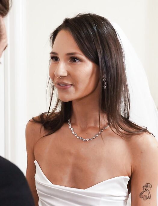Skinny Bride Liz Jordan Gets Gangbanged Before The Wedding