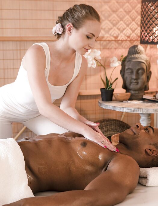 Petite Masseuse Lady Bug Blows And Rides Her Black Lover With Great Pleasure