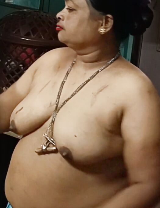 Big mom big boobs