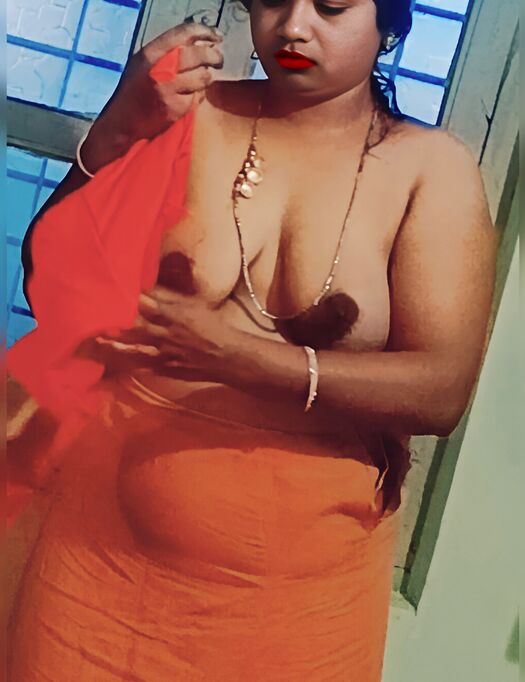 Bhabhi boob