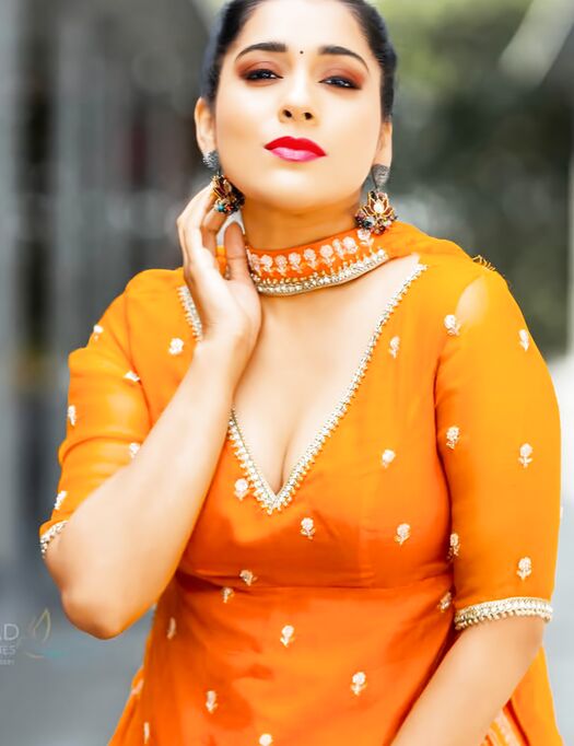 Cleavage bhabhi