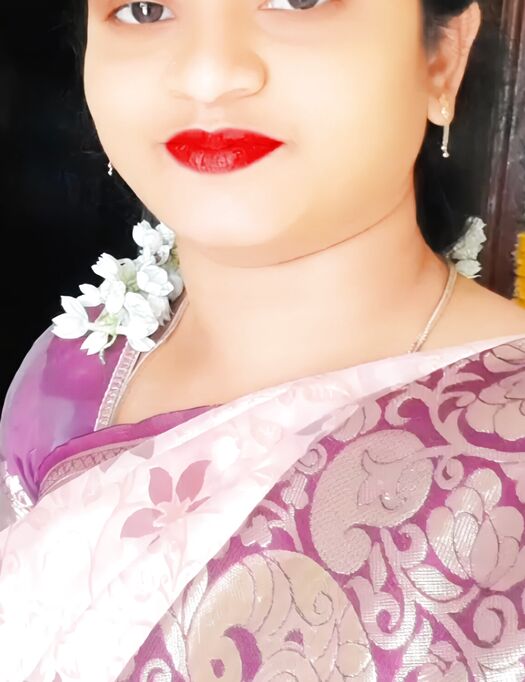 Very hot aunty