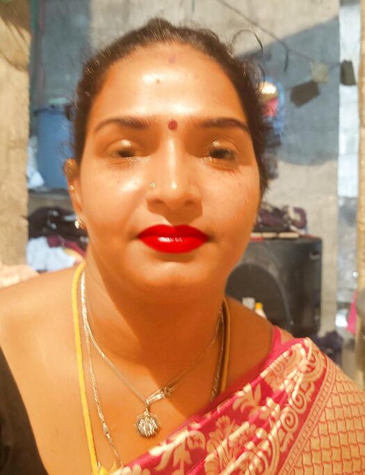 Lakshmi aunty sexy nude