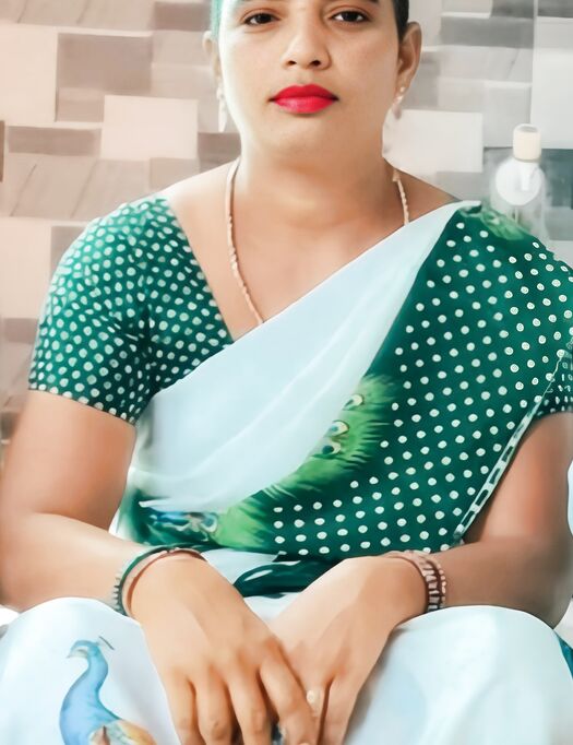 Kavitha aunty