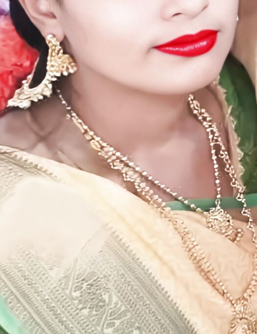 Very beautiful bhabhi hot