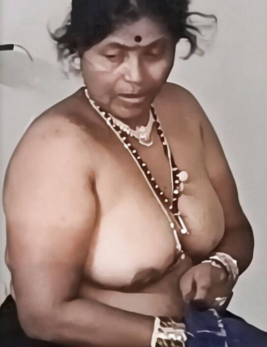 Big boob mom