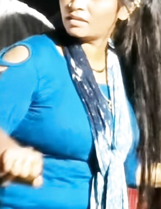 Sexy aunty
