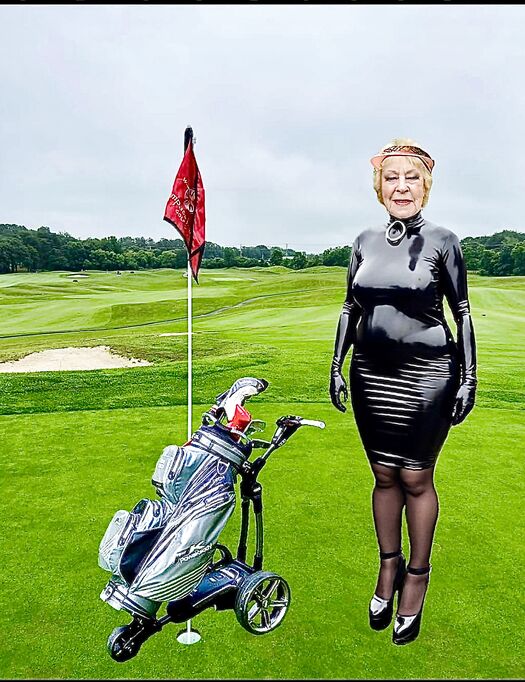 Cathy Shiny Rubber Latex High Heel Golf Course Sex Porn Slut