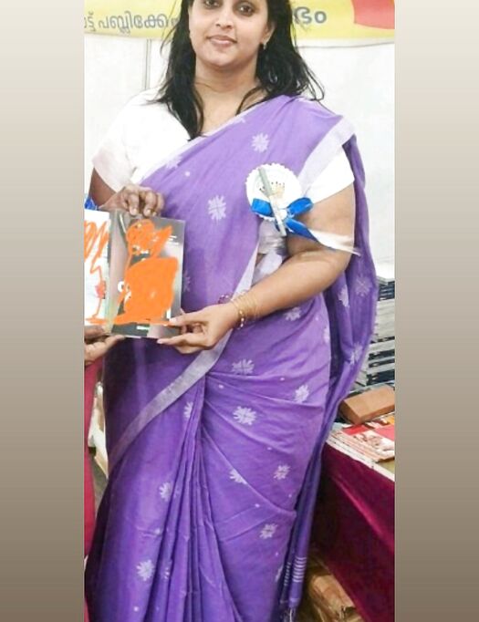 Desi Mallu teacher Sunitha Ganesh hot facecard