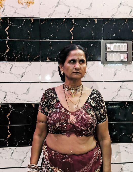 Desi randi