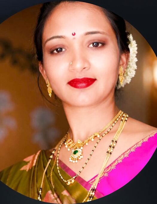 Sandhya hot