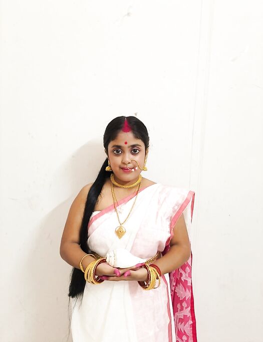 Desi bengali hot teen girl Tithi viral naked photos xxx